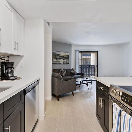 Newly Renovated 2Br Apartment W Pool By Stay Gia Феникс Экстерьер фото