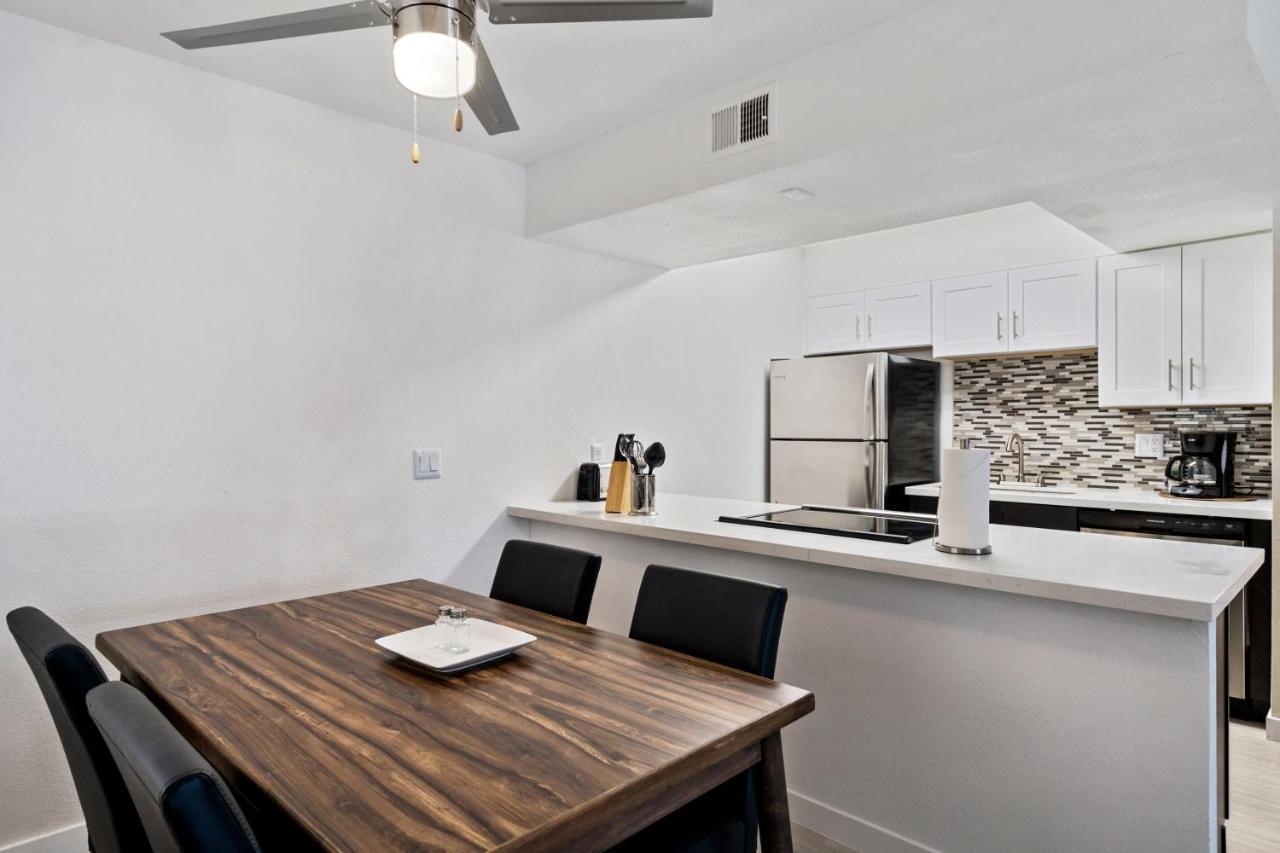 Newly Renovated 2Br Apartment W Pool By Stay Gia Феникс Экстерьер фото
